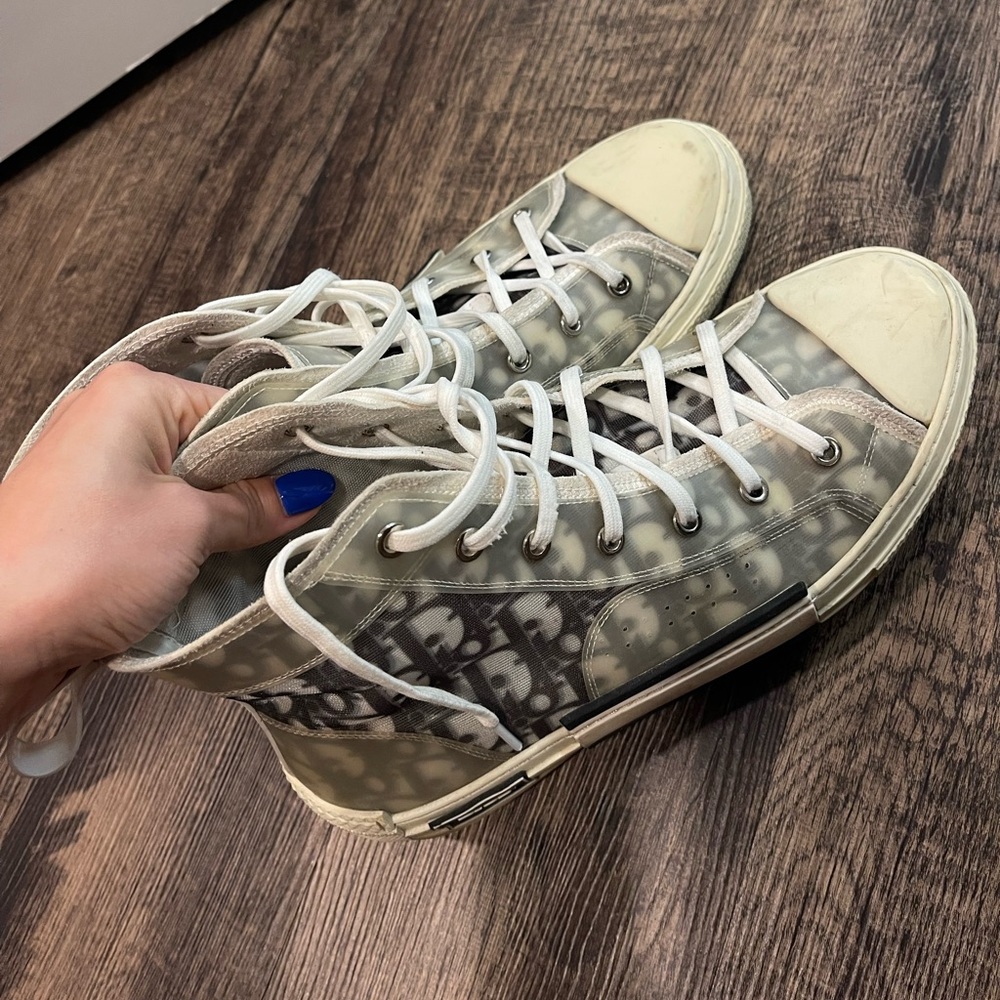 Dior sneakers